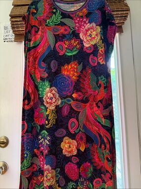 Floral Multicolor Midi Dress in Black Base (no tag large) lightweight rayon